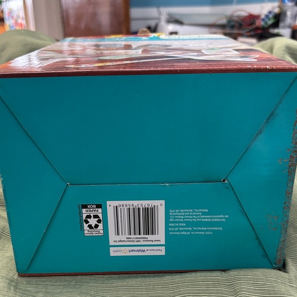 The Pioneer Woman Floral Kitchen Gadget Set - Red, Blue, White - Picture 3 of 7